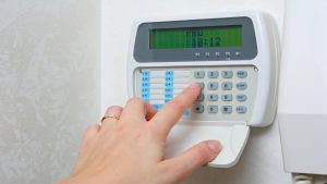 Alarmas con botón antipánico: Ventajas de uso