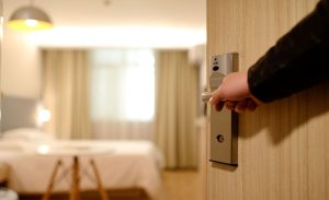 Seguridad en el sector turístico: ¿cuán importante es y cómo implementarla?