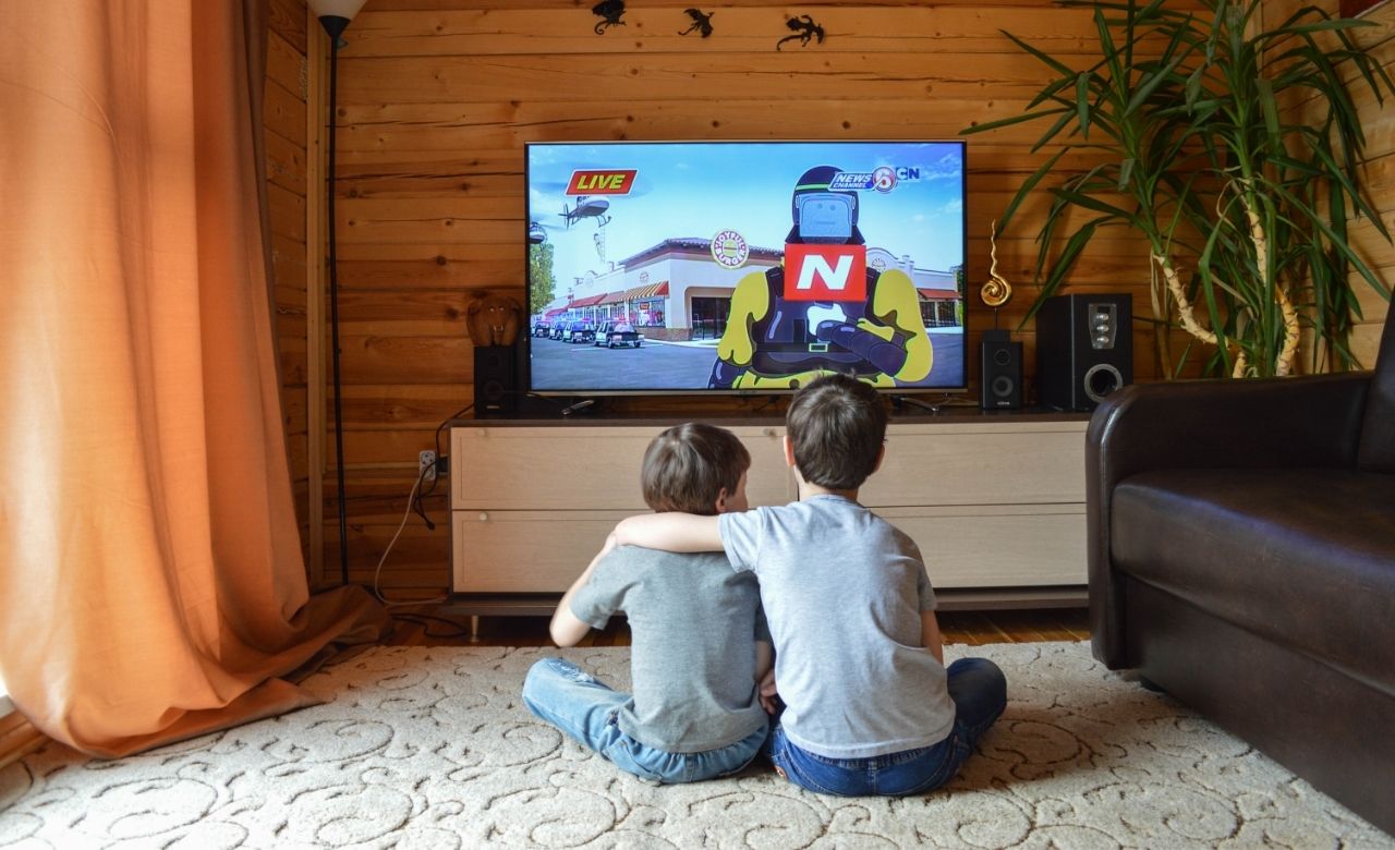 Chicos solos en casa: consejos para que estén más seguros