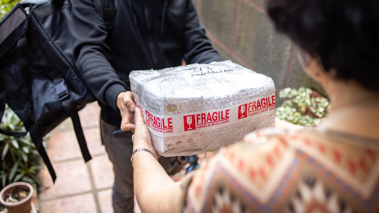 5 peligros que corres cuando recibes envíos en tu hogar